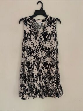 Nine West Floral Tiered Sleeveless Dress Medium
